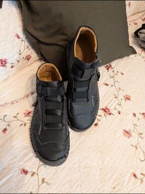 Men's Casual Black Zip Up Leather Sneakers EU41/USA 8.5